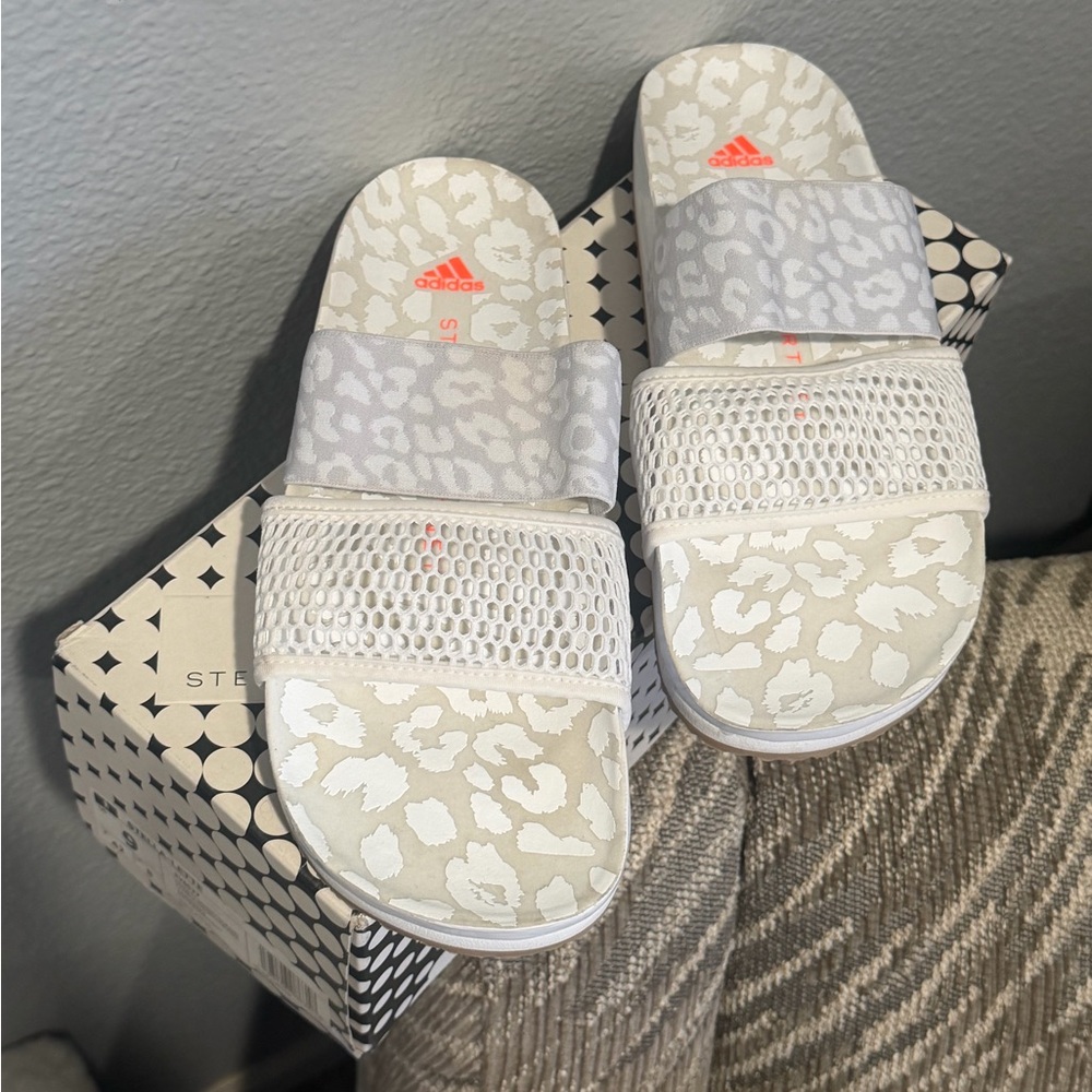 Stella McCartney x adidas Wmns Stella-Lette Slides 'Leopard Print - White' - 9 - Picture 2 of 5